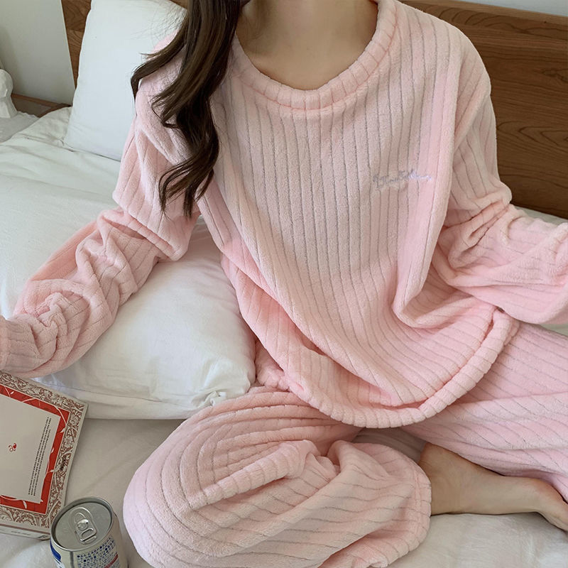 Winter Soft Velvet Pajamas Set