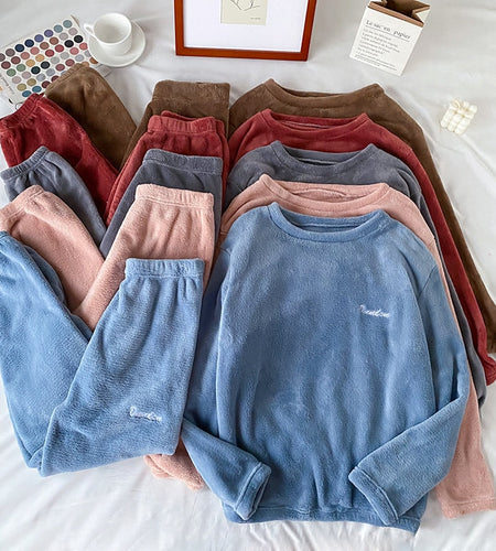 Winter Soft Velvet Pajamas Set
