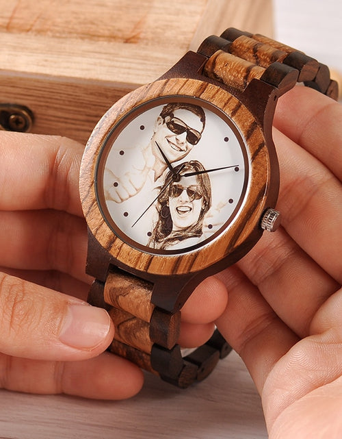 Load image into Gallery viewer, Unique Bamboo Wood Wristwatch
